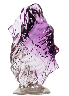 Fade to Purple Variegated purple amethyst set in a silver base. 90 x 52 x 30 mm 84.8 grams/424 cts.