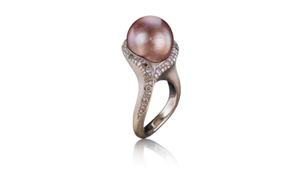 Mauve Pearl Ring