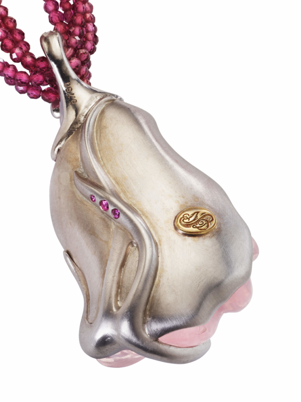 Art Nouveau - Rose Quartz Pendant-Naomi Sarna-Rose Quartz-White Gold-Garnet Beads back
